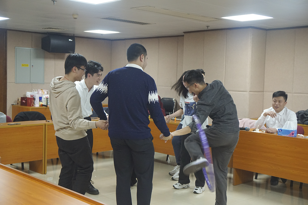 团2.jpg