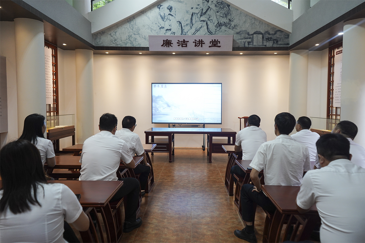 page讲堂.jpg