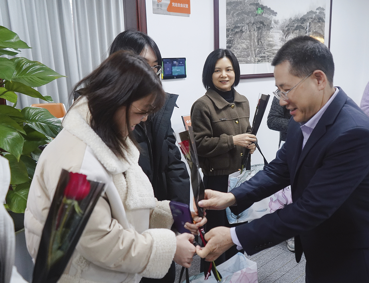 书记.jpg