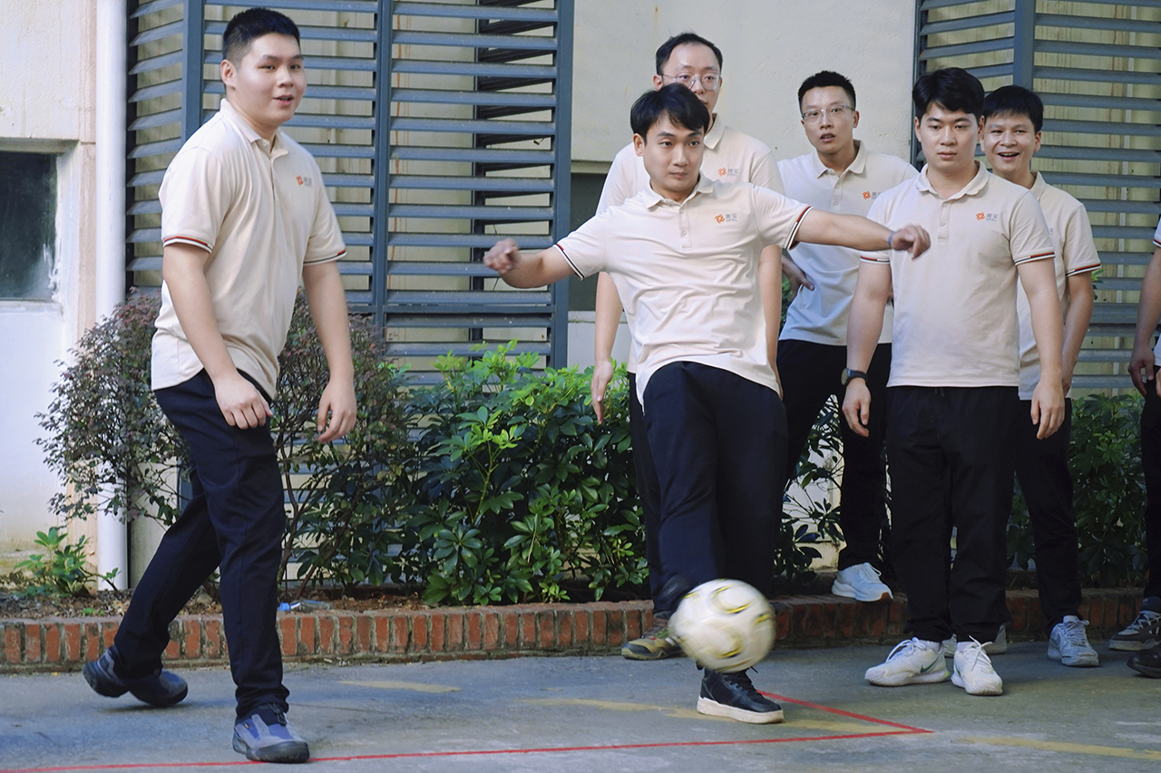 微信图片_20251117132039_135_2.jpg 微信图片_20251117132039_135_2.jpg