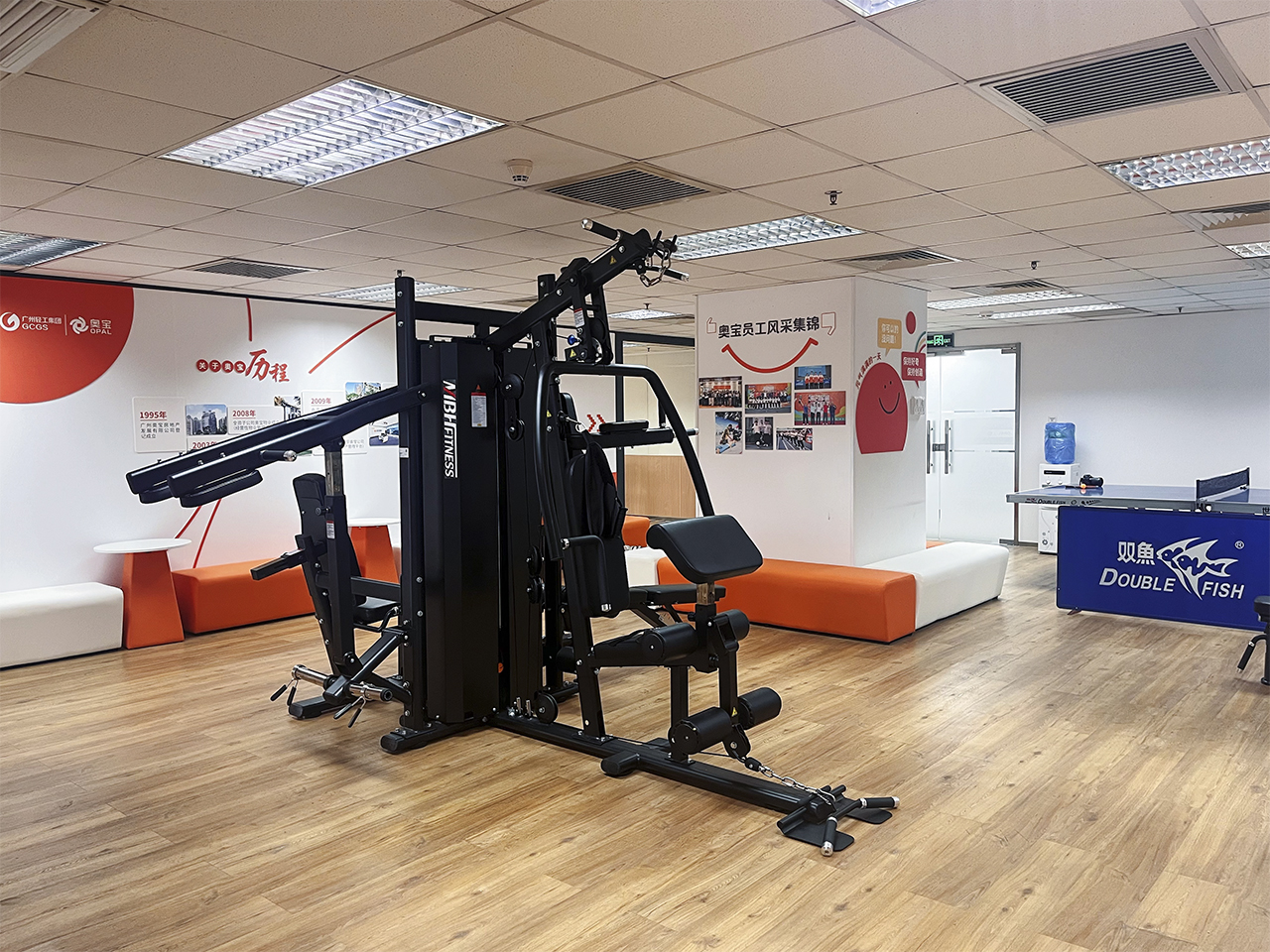 page健身房.jpg page健身房.jpg